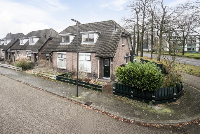 Weimarstraat 2, 7315 GW, Apeldoorn