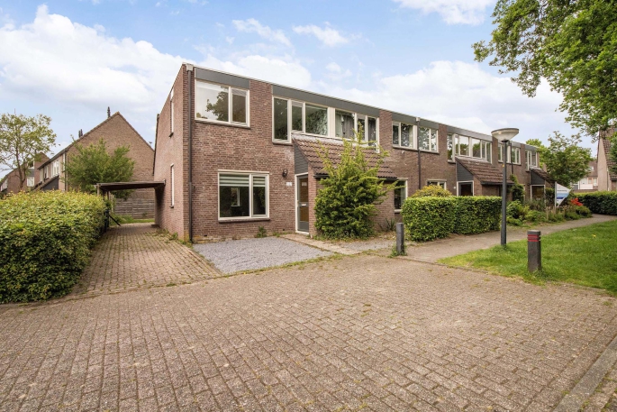 Gijsbrechtgaarde 327, 7329 CE, Apeldoorn
