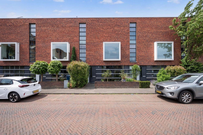 Halstraat 48, 7321 AH, Apeldoorn