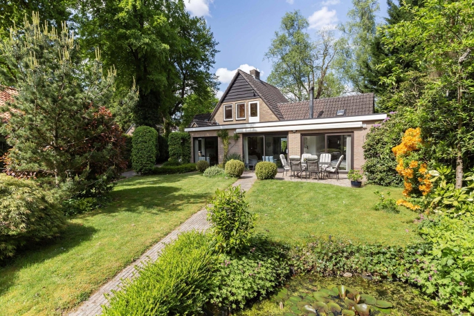Dennenlaan 7, 7313 AL, Apeldoorn